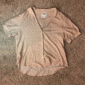 ABERCROMBIE AND FITCH BUTTON DOWN SPECKLED BLOUSE